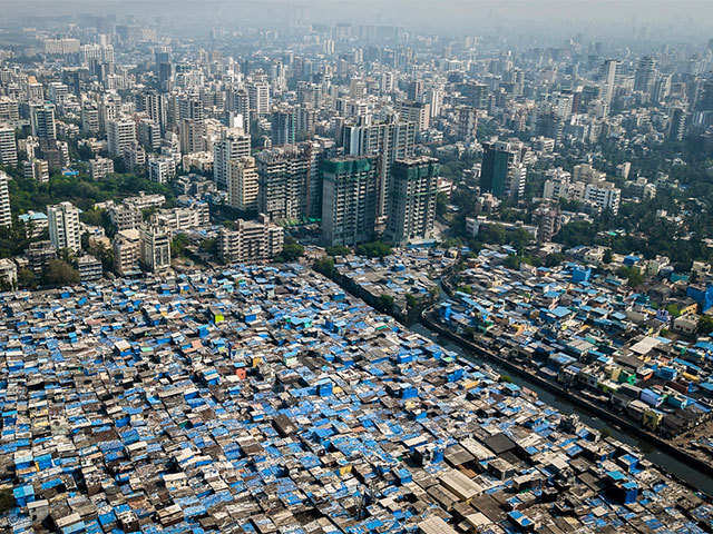 American !   Photographer Captures Mumbai S Class Divide With Drones - 